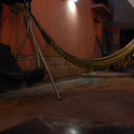 Punto Urbano Hostel Mendoza Buitenkant foto